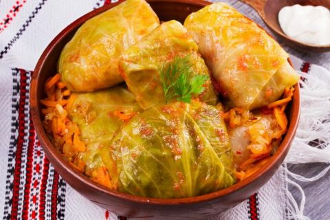 PRAVA SRPSKA SARMA: Tradicionalni recept koji se prenosi s kolena na koleno