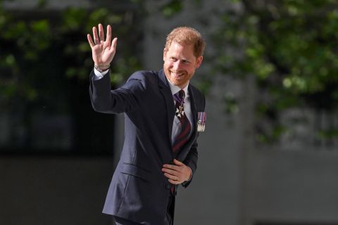 Princ Hari neće prisustvovati venčanju u Velikoj Britaniji: Braća se ponovo mimoilaze 