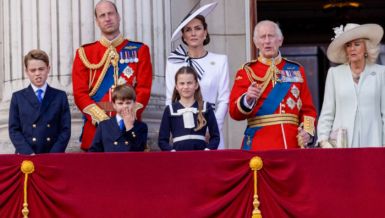 DETALJ KOJI JE ŠOKIRAO JAVNOST: Kejt Midlton se pojavila na rođendanu kralja Čarlsa - jedna stvar je svima zapala za oko