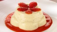 LETNJI HIT RECEPT: Pita od jagoda i sladoled od vanile za celu porodicu