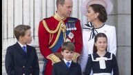 Princ Luis ponovo ukrao šou na proslavi rođendana kralja Čarlsa: Kejt ga gleda sa osmehom, dok se Šarlot nervira (VIDEO)